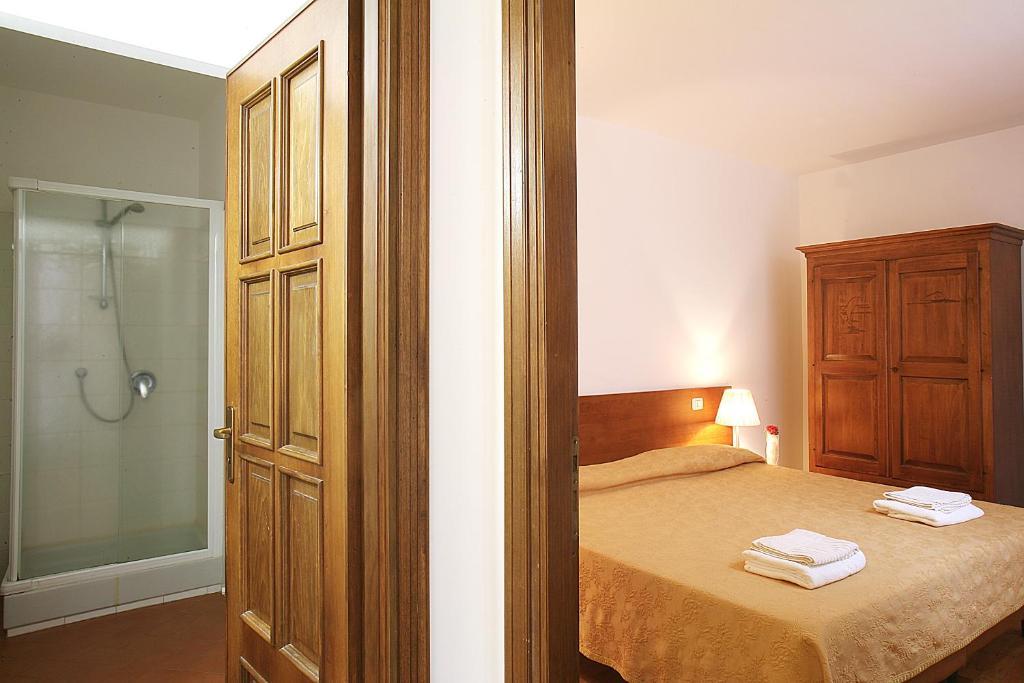 Residence Borgo San Sebastiano Bergeggi Rom bilde