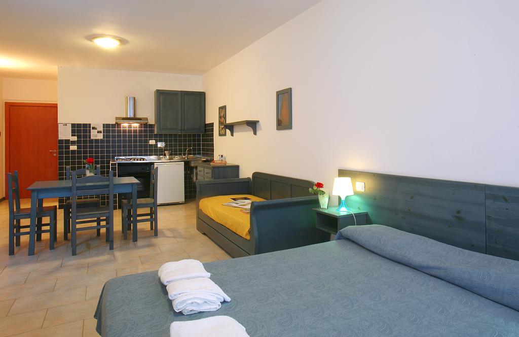 Residence Borgo San Sebastiano Bergeggi Rom bilde